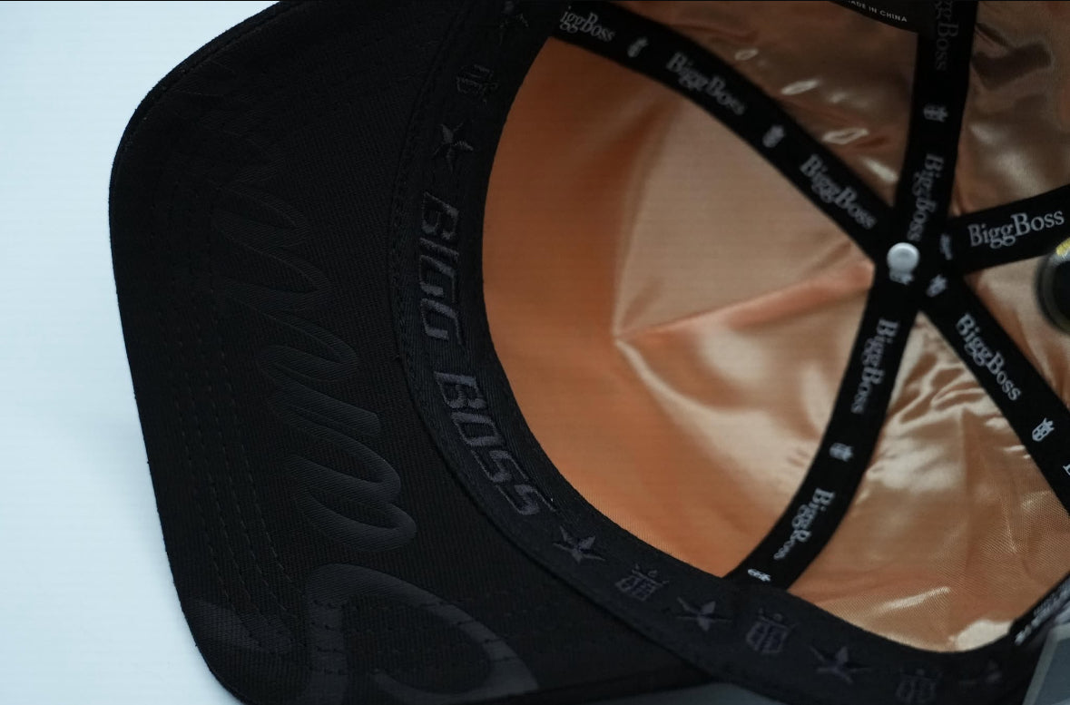 La Santa Hat Bigg Boss