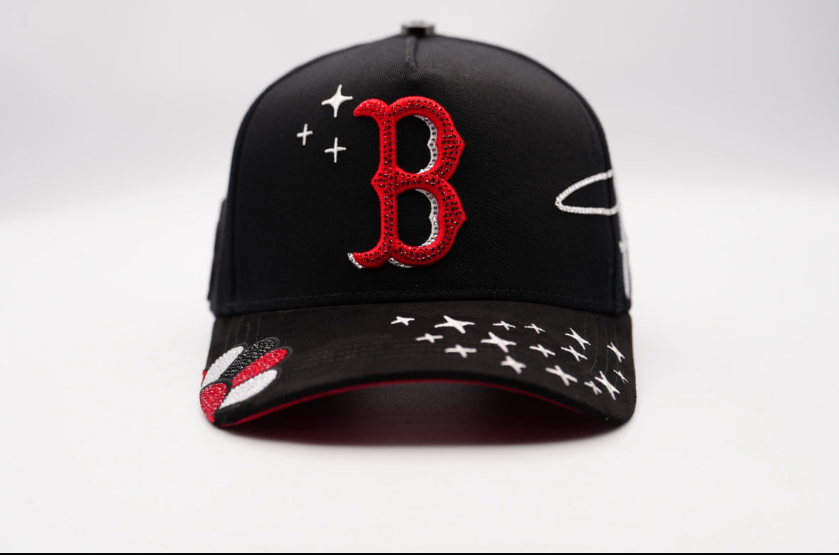 Murakami Hat Bigg Boss